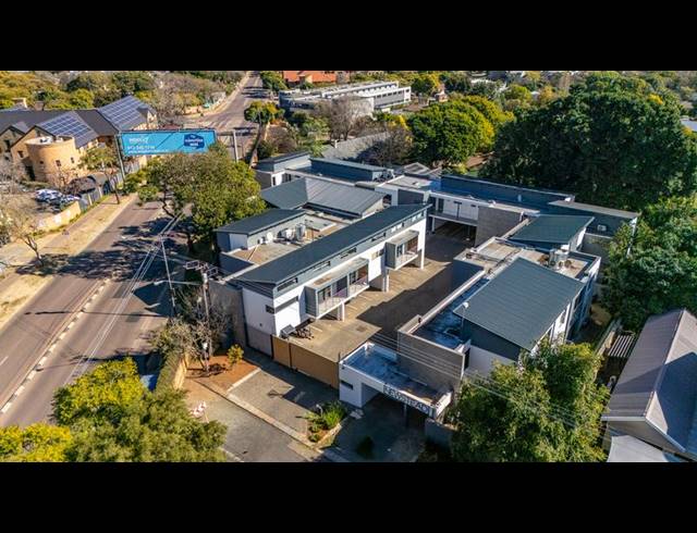 2 BEDROOM APARTMENT FOR SALE IN MENLO PARK